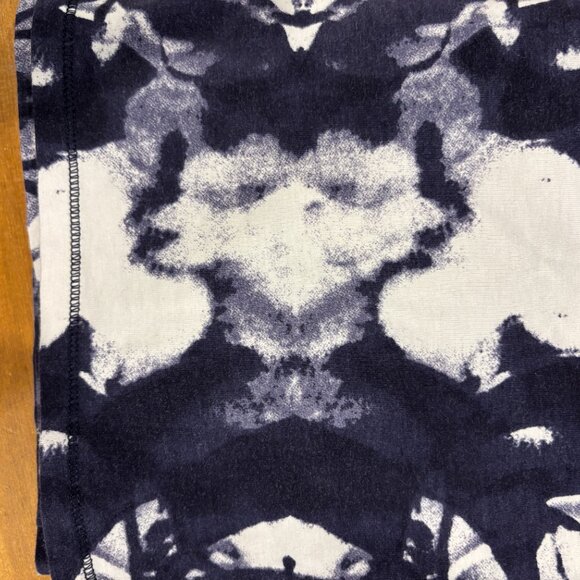 𝅺Lululemon Every Yogi Racerback Tank Top in Ink Blot White Deep Indigo​​​ - Picture 11 of 16